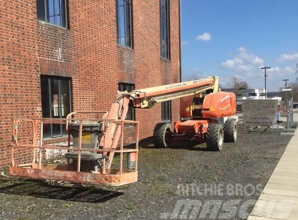 JLG 860 SJ Plataformas con brazo de elevación telescópico