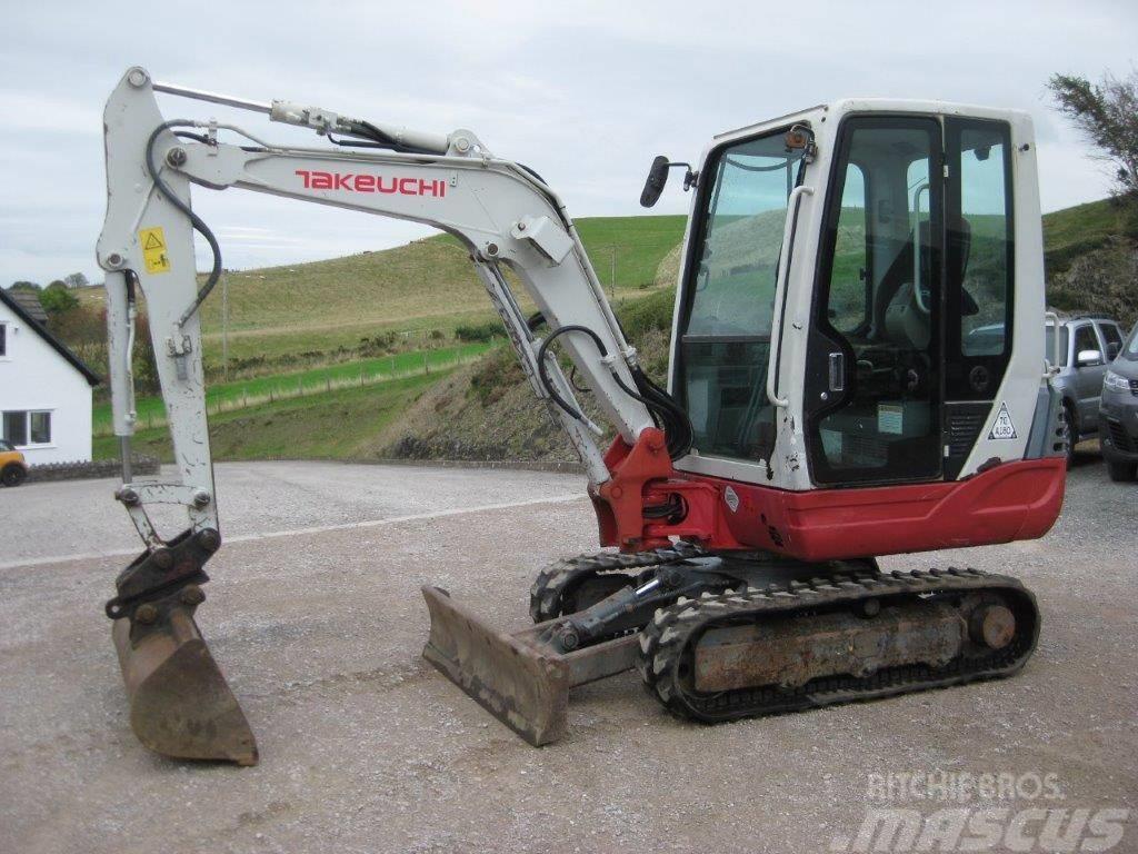 Takeuchi TB 228 Miniexcavadoras