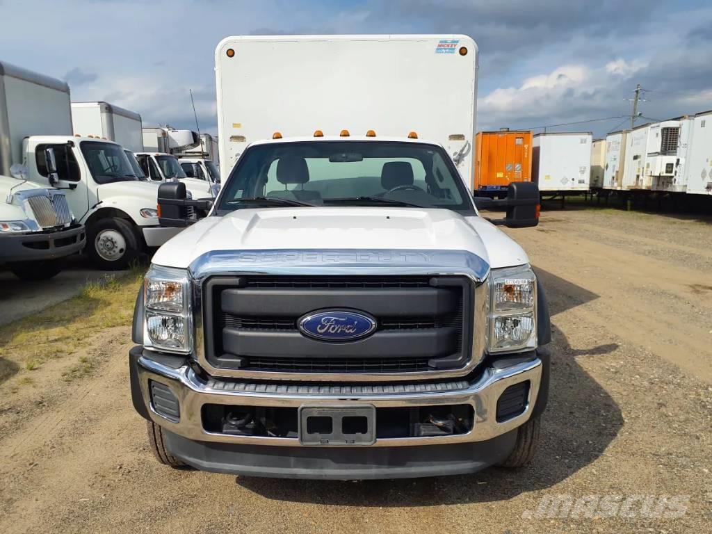 Ford F 550 Camiones de reparto de bebidas