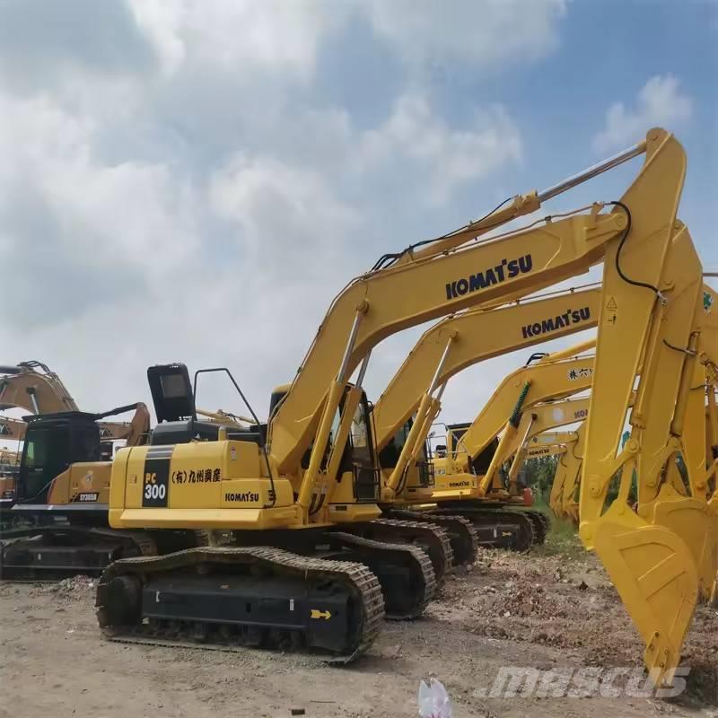 Komatsu PC 300 Excavadoras sobre orugas