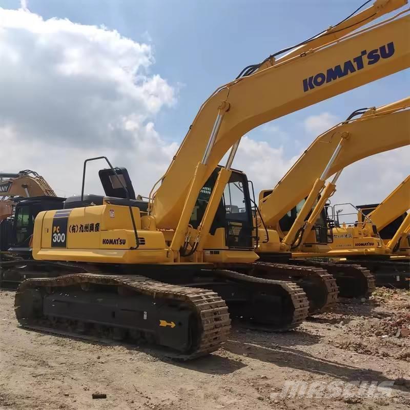 Komatsu PC 300 Excavadoras sobre orugas