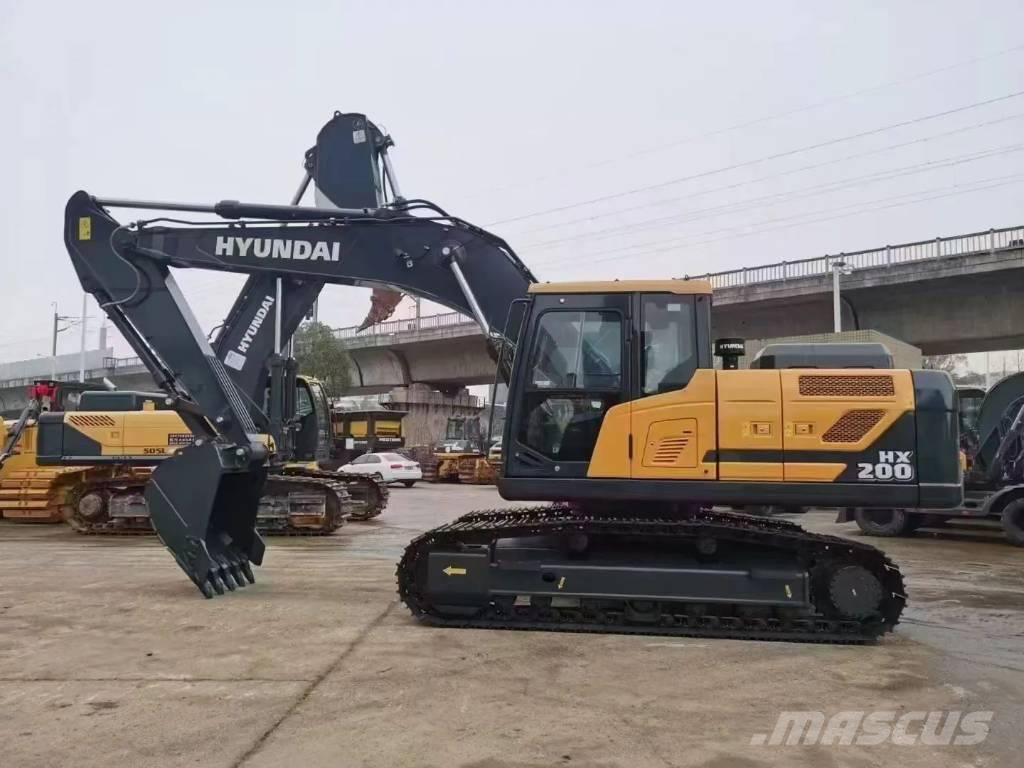 Hyundai HX 200 Excavadoras sobre orugas