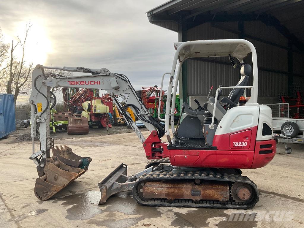 Takeuchi TB 230 Miniexcavadoras