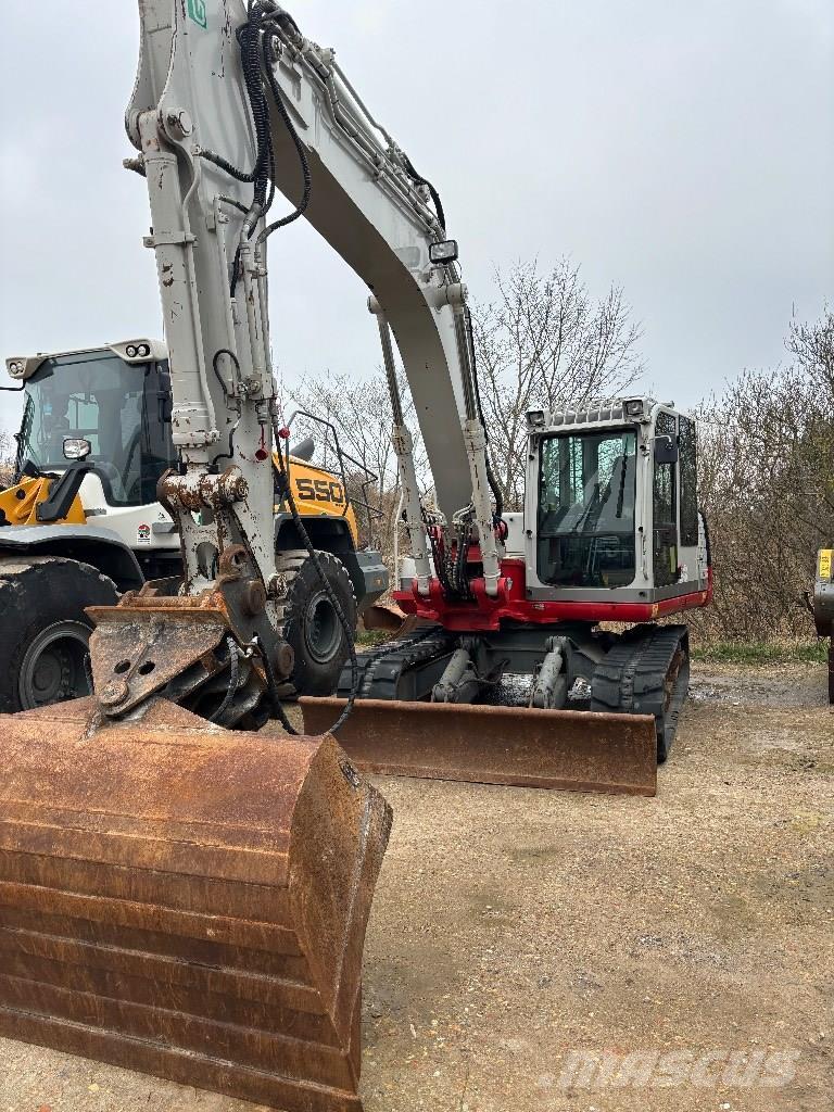 Takeuchi 1140 Excavadoras sobre orugas