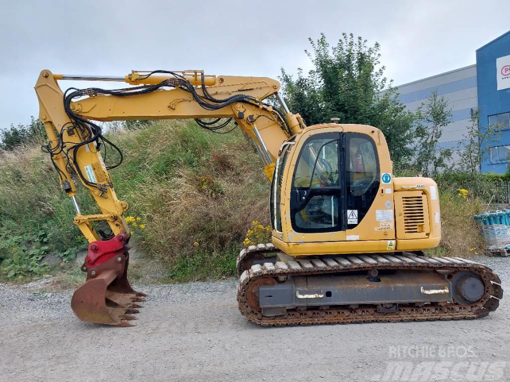 Kobelco SK135SR-1E Excavadoras sobre orugas