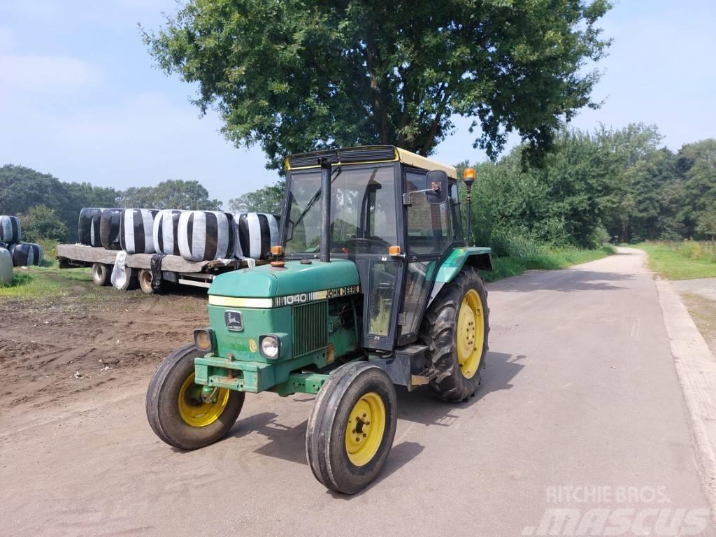 John Deere 1040 Tractores