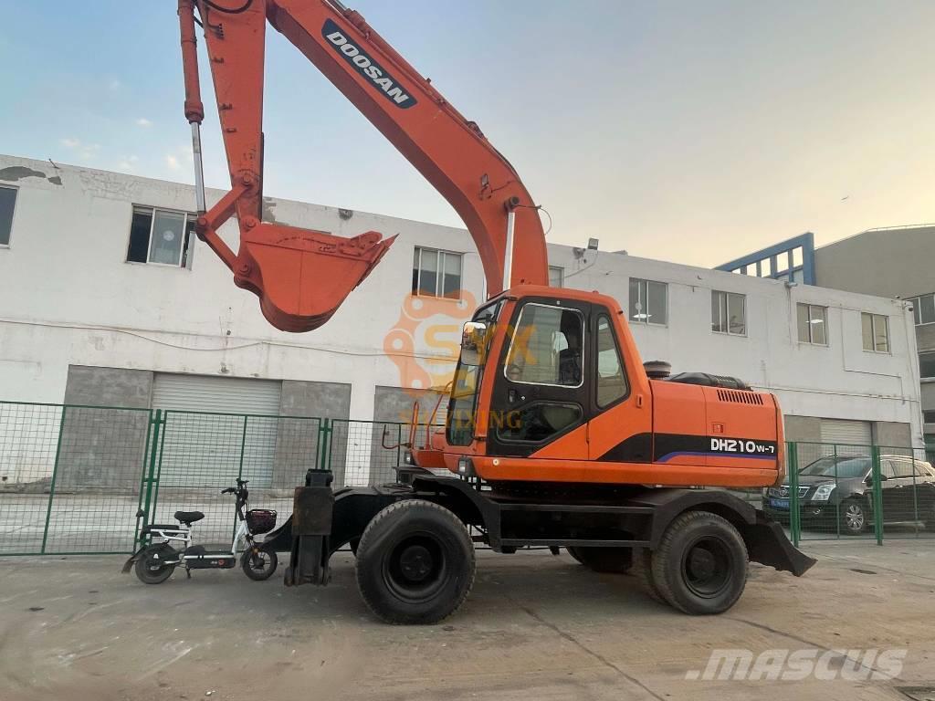 Doosan DH210W-7 Excavadoras de ruedas