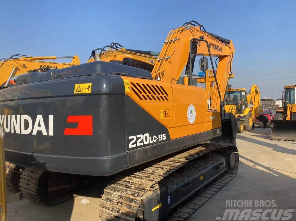 Hyundai R220LC-9S Excavadoras sobre orugas