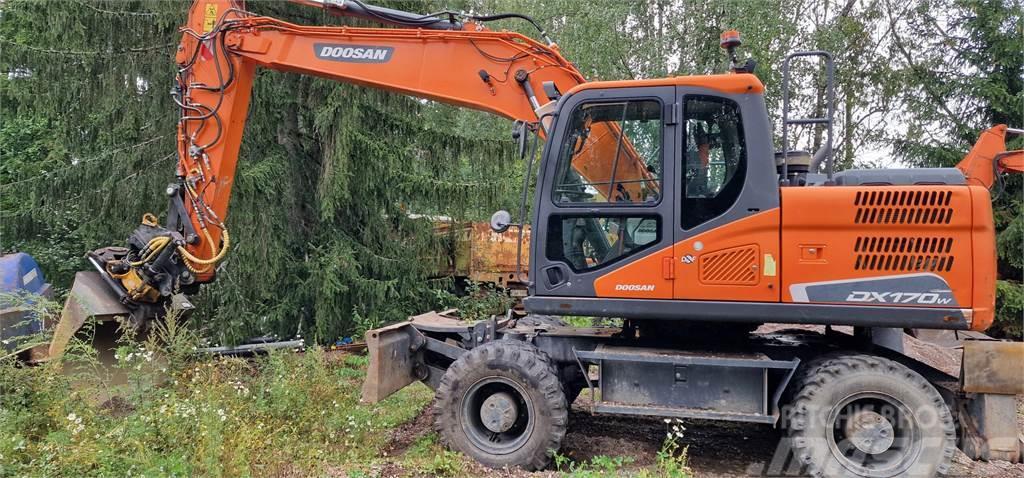 Doosan DX170W Excavadoras de ruedas