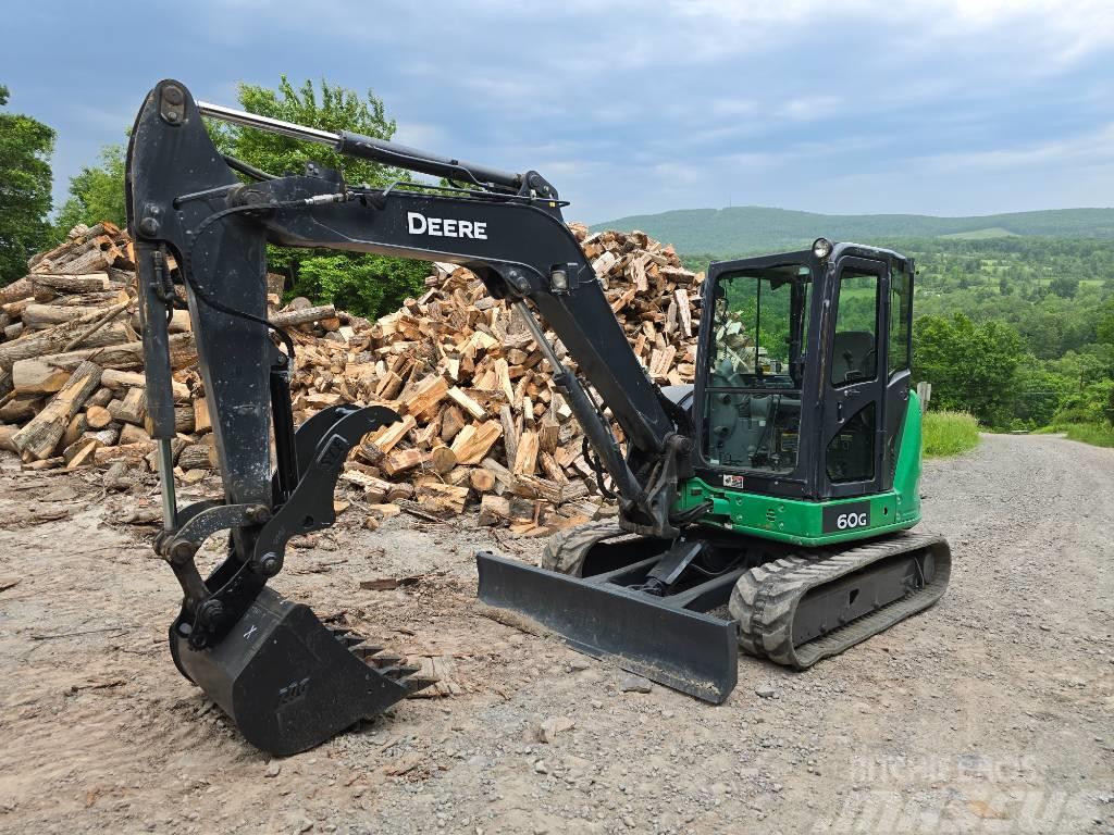 DEERE 60G Miniexcavadoras