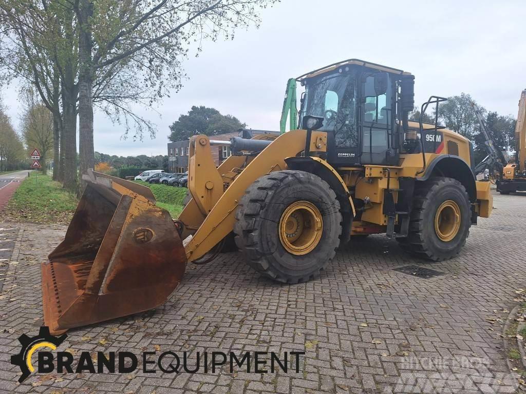 CAT 950M Cargadoras sobre ruedas