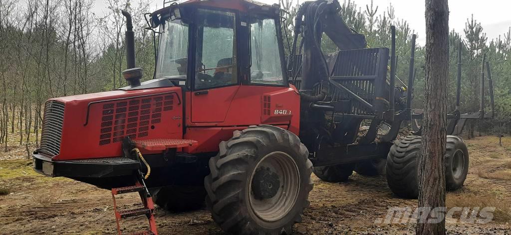 Valmet 840.3 Transportadoras