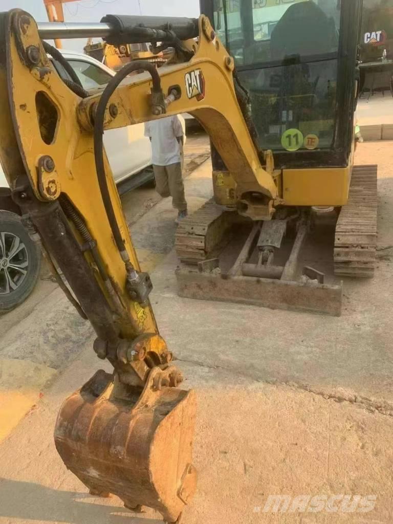 CAT 302 Miniexcavadoras