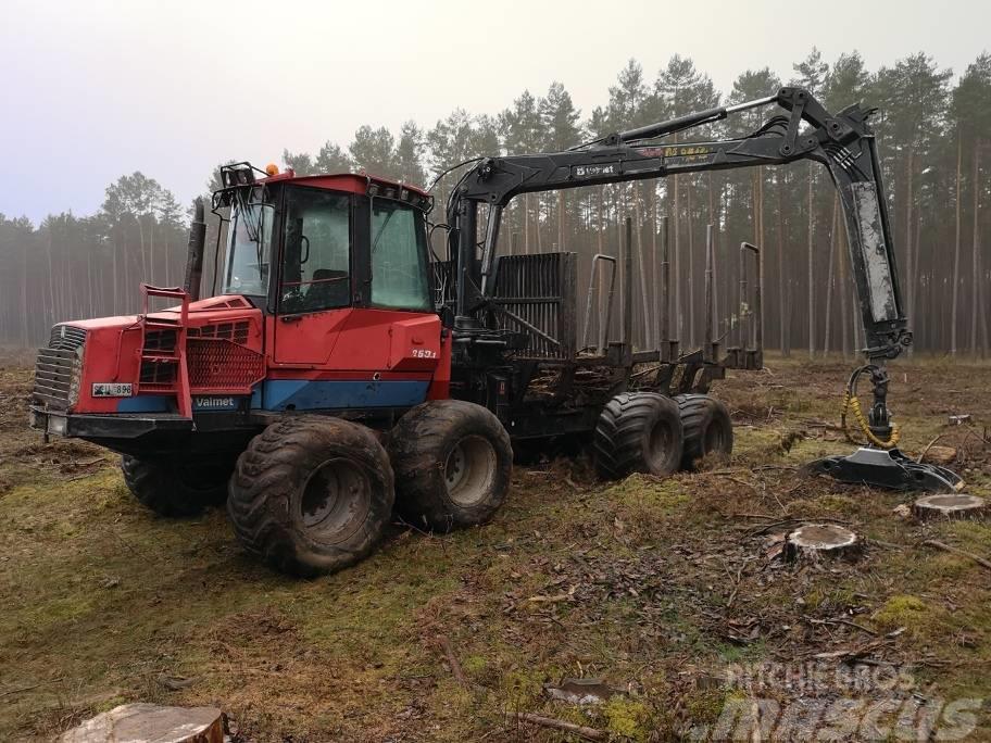 Valmet 860.1 Transportadoras