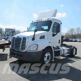 Freightliner Cascadia 113 Camiones tractor