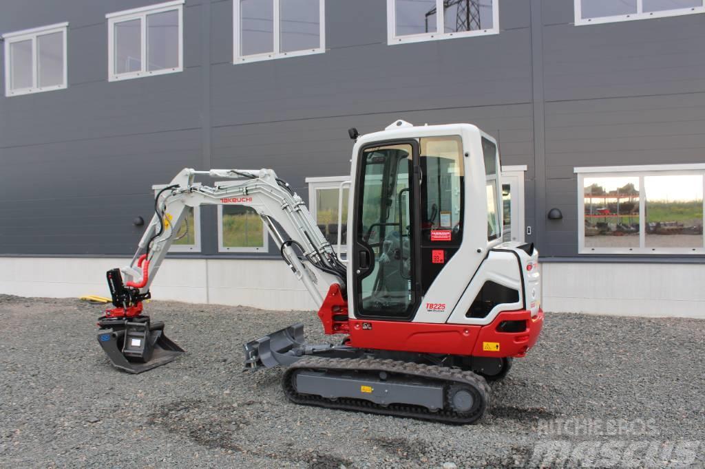 Takeuchi TB 225 Miniexcavadoras