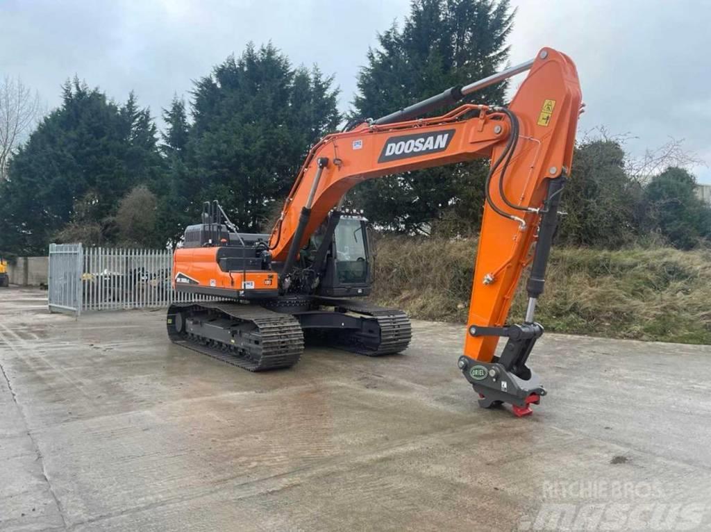 Doosan Dx300LC-7 Excavadoras sobre orugas