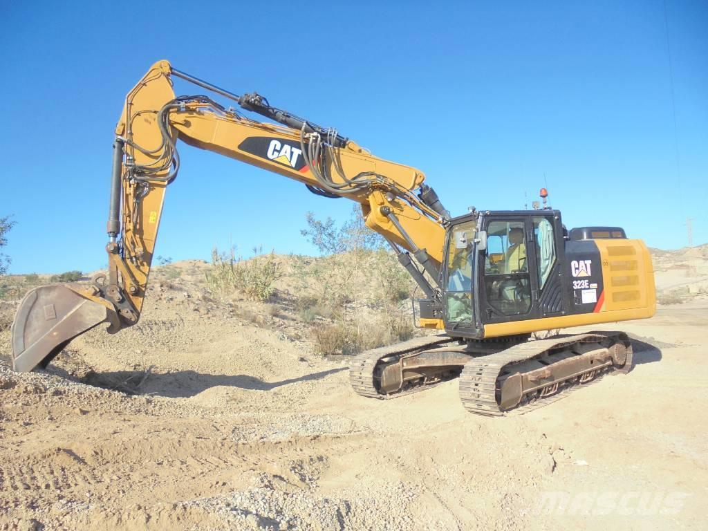 CAT 323 EL Excavadoras sobre orugas