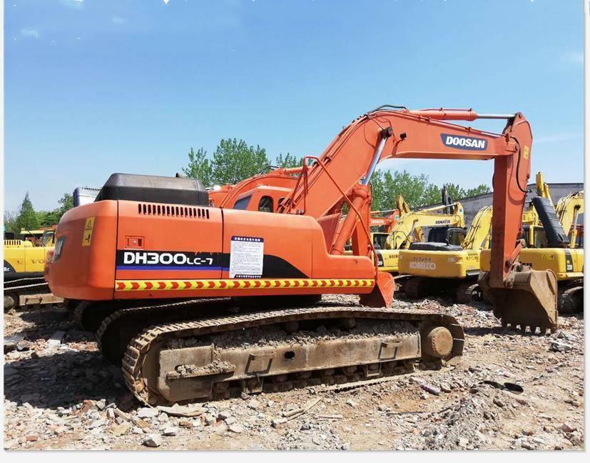 Doosan dx300 Excavadoras sobre orugas