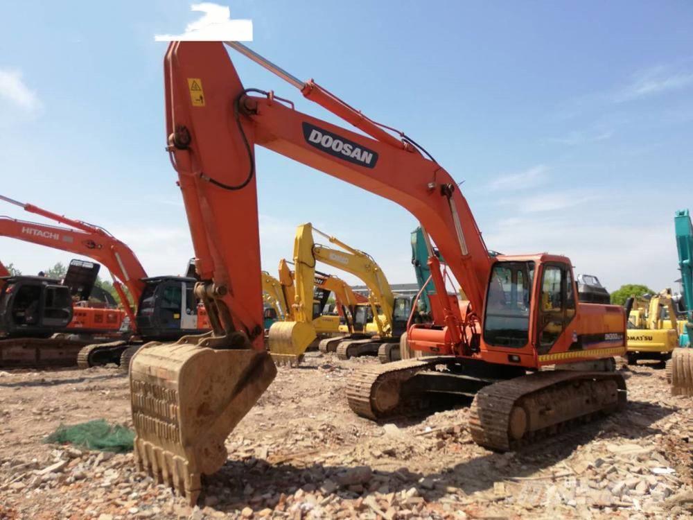 Doosan dx300 Excavadoras sobre orugas