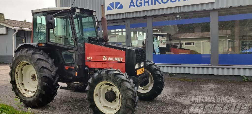 Valmet 665 Tractores