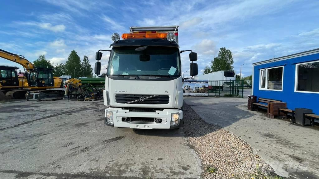 Volvo FL 10 Camiones portavehículos