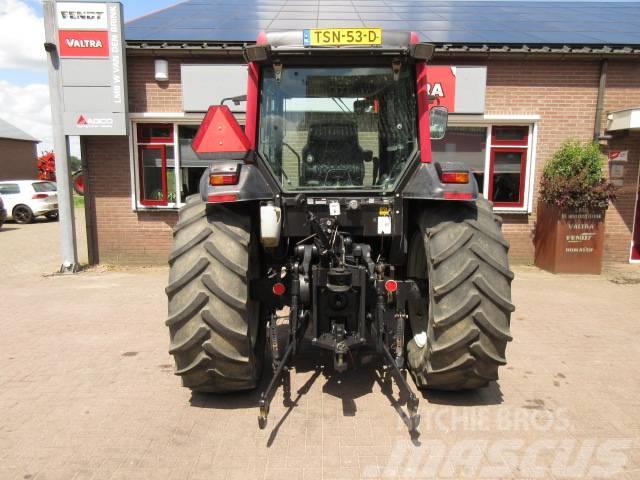 Valtra A93 HITECH Tractores