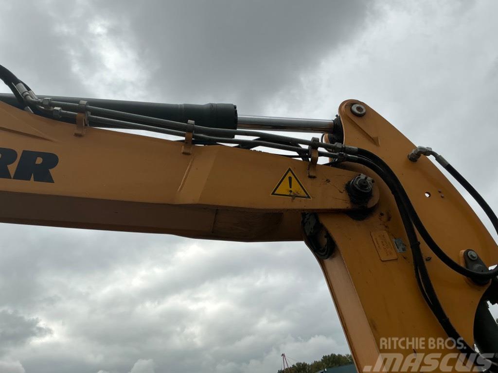 Liebherr 916 Litronic Excavadoras de ruedas