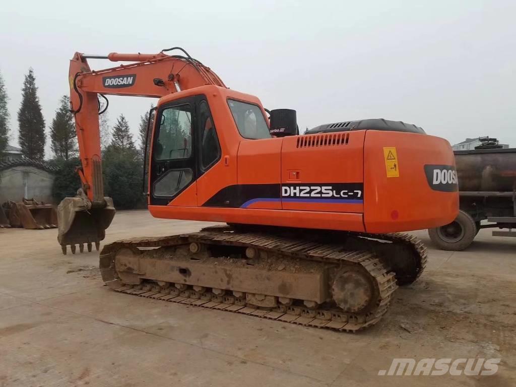 Doosan dx225 Excavadoras sobre orugas