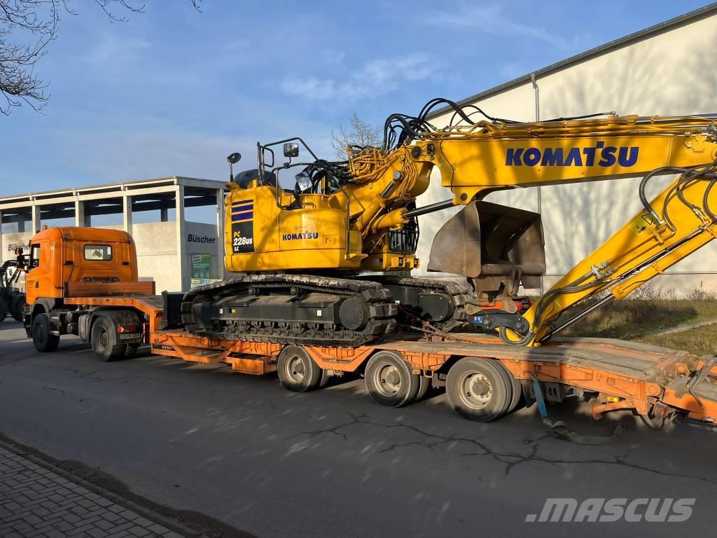 Komatsu PC228USLC-11 Excavadoras sobre orugas