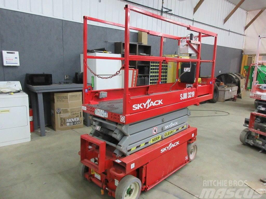 SkyJack SJ3219 Otros componentes