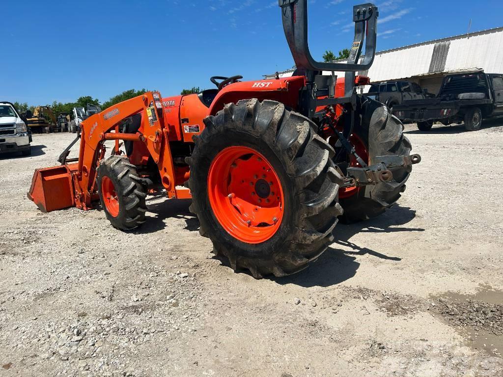 Kubota MX 5100 Tractores