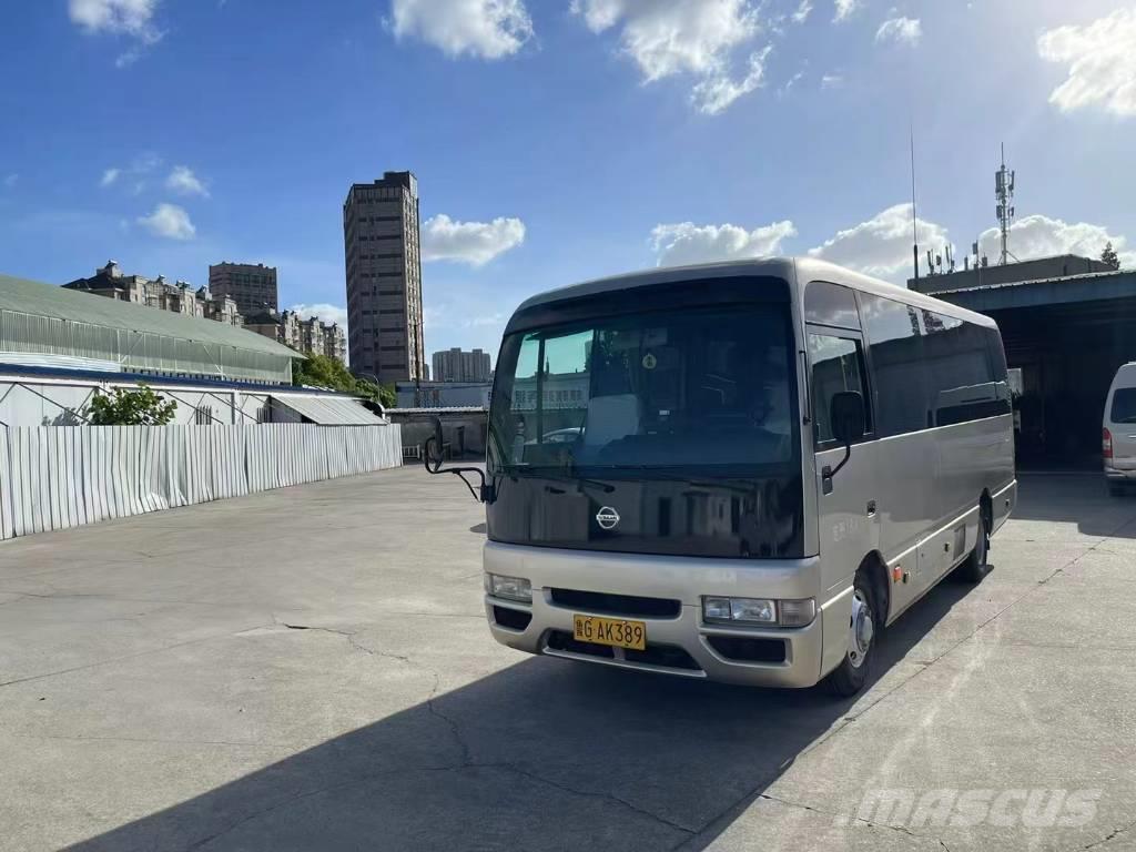 Nissan Civilian Autobuses interurbano