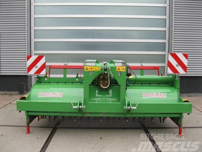 Baselier UKF300 Gradas vibratorias / rotocultivadoras