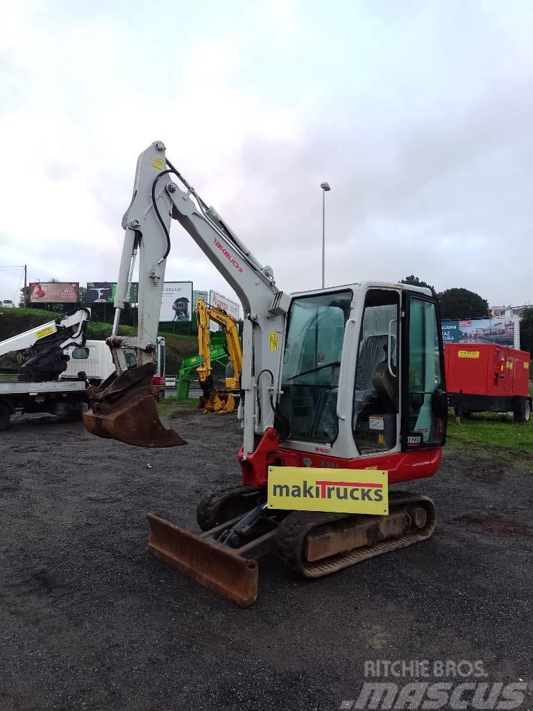 Takeuchi TB228 Miniexcavadoras