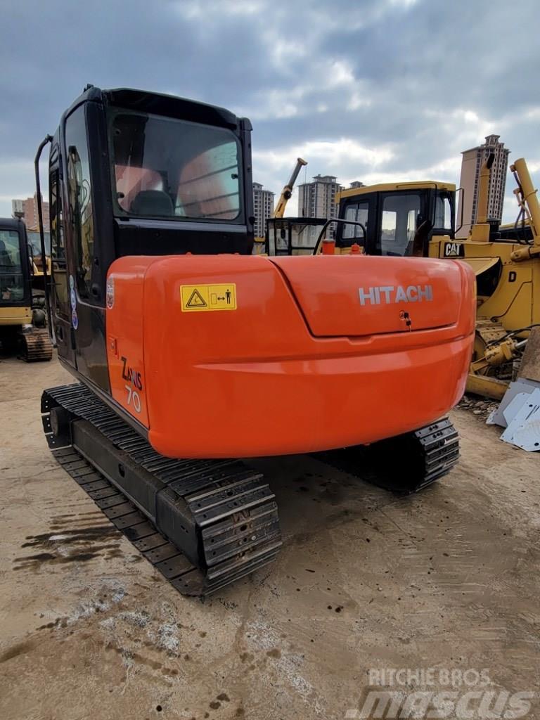 Hitachi ZX 70 Excavadoras 7t - 12t