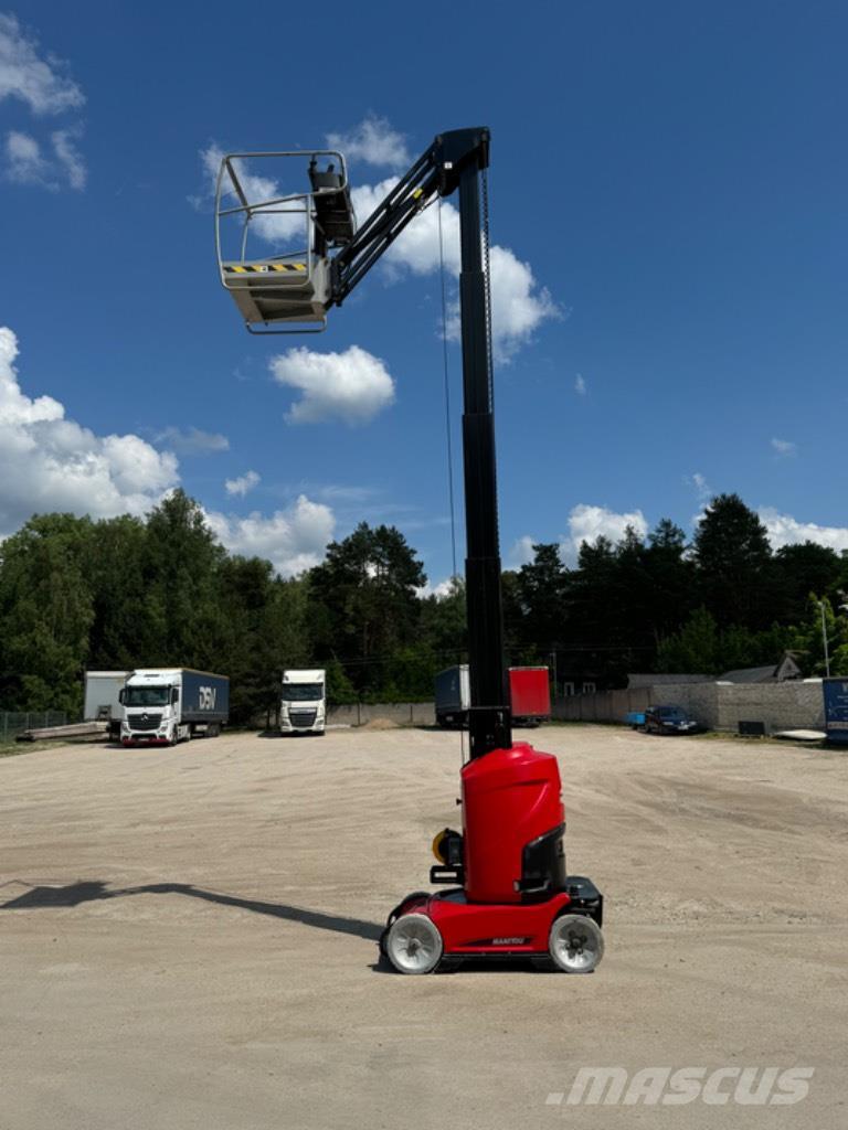 Manitou 100 VJR Plataformas con jaula de elevación