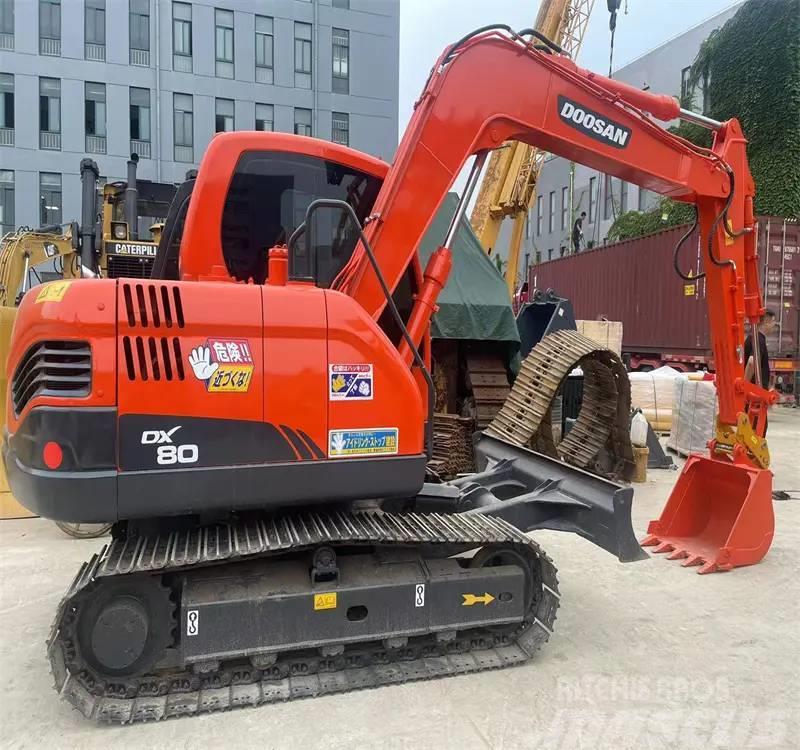 Doosan DX80 Excavadoras 7t - 12t