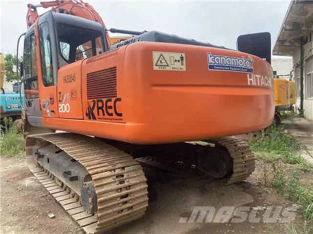 Hitachi ZX 200 Excavadoras sobre orugas