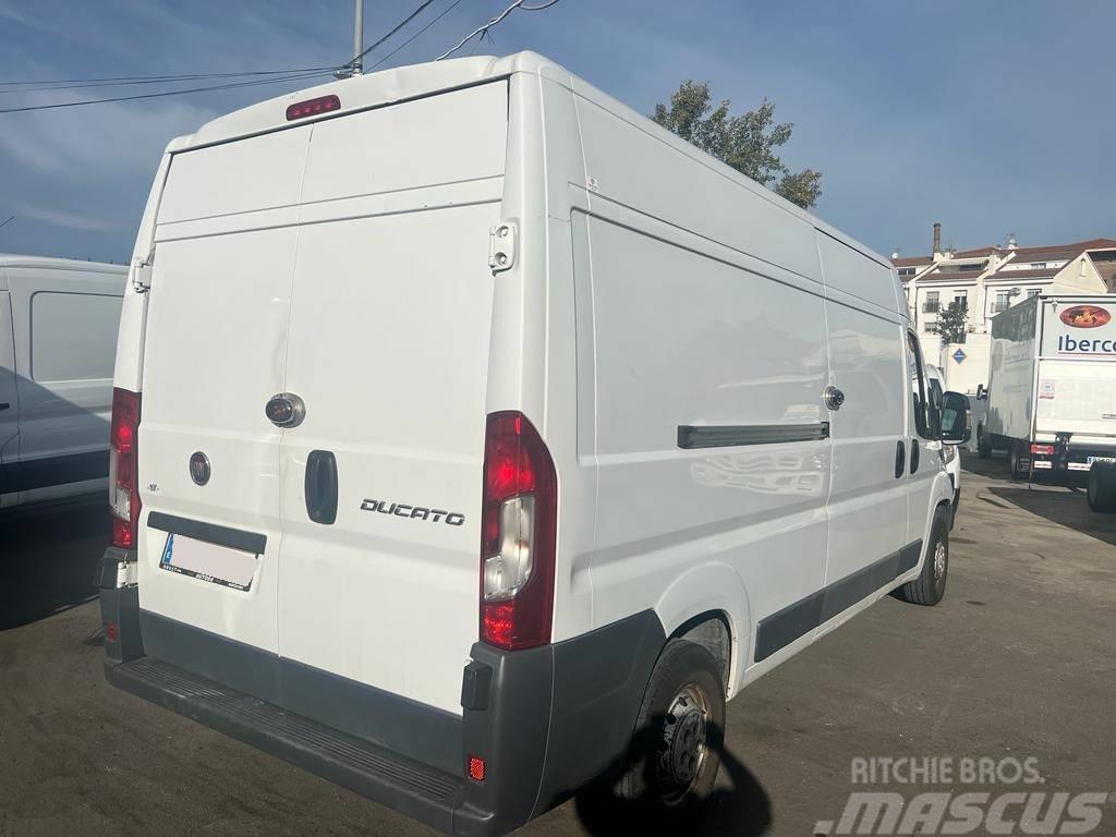 Fiat Ducato 130 Furgonetas cerradas