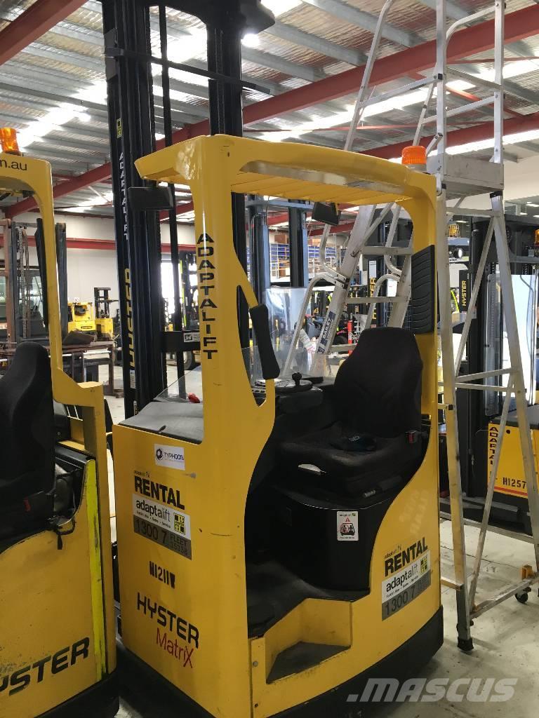 Hyster R1.6 Montacargas de alcance de gran altura