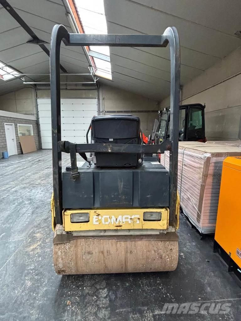 Bomag BW120AD3 Rodillos de doble tambor