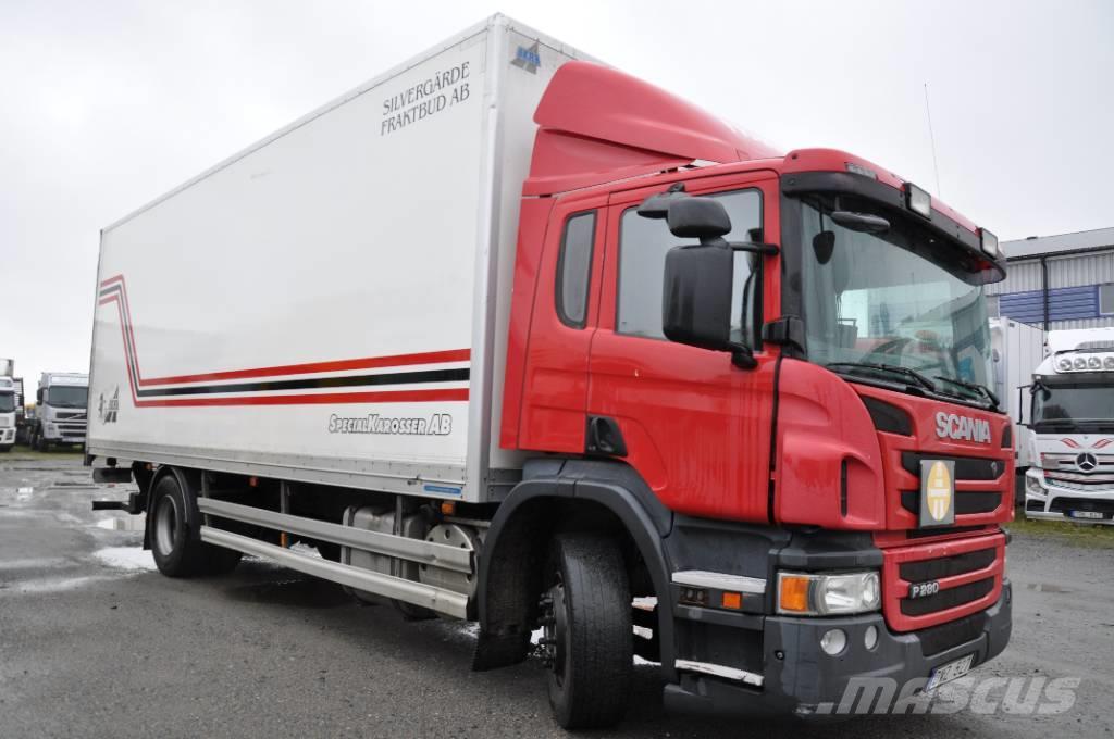 Scania P230 4X2 Camiones con caja de remolque