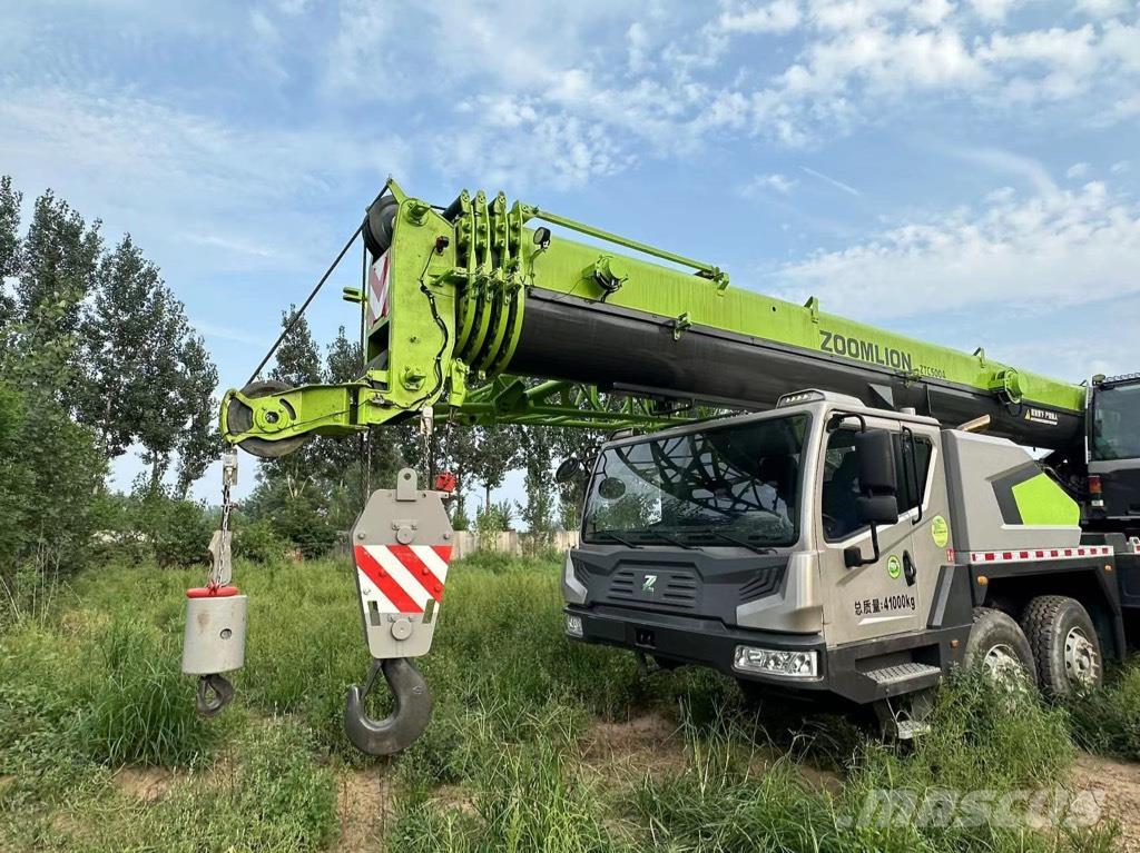 Zoomlion ZTC500A Grúas todo terreno