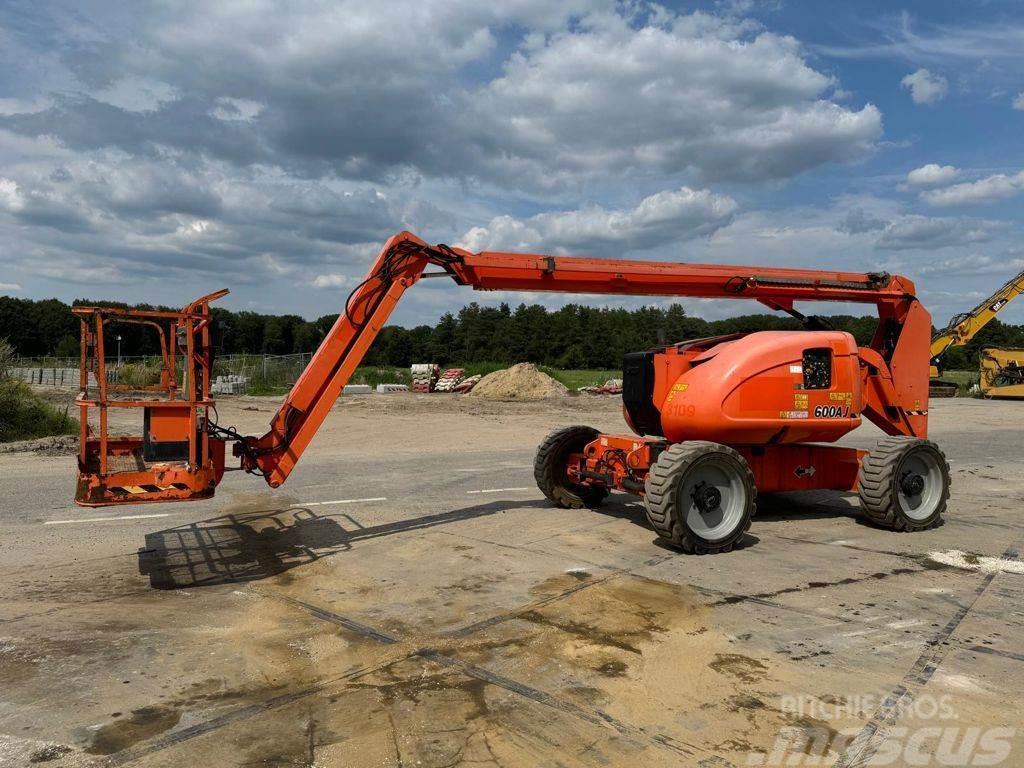 JLG 600AJ Plataformas con brazo de elevación telescópico