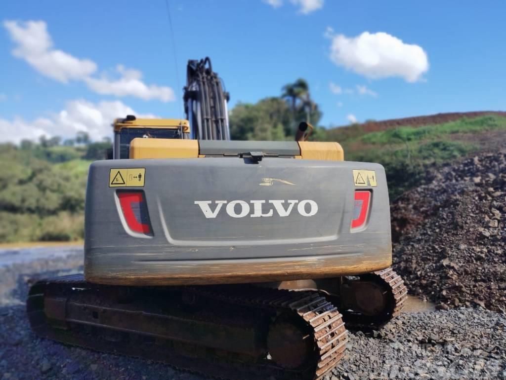 Volvo EC220DL Excavadoras sobre orugas