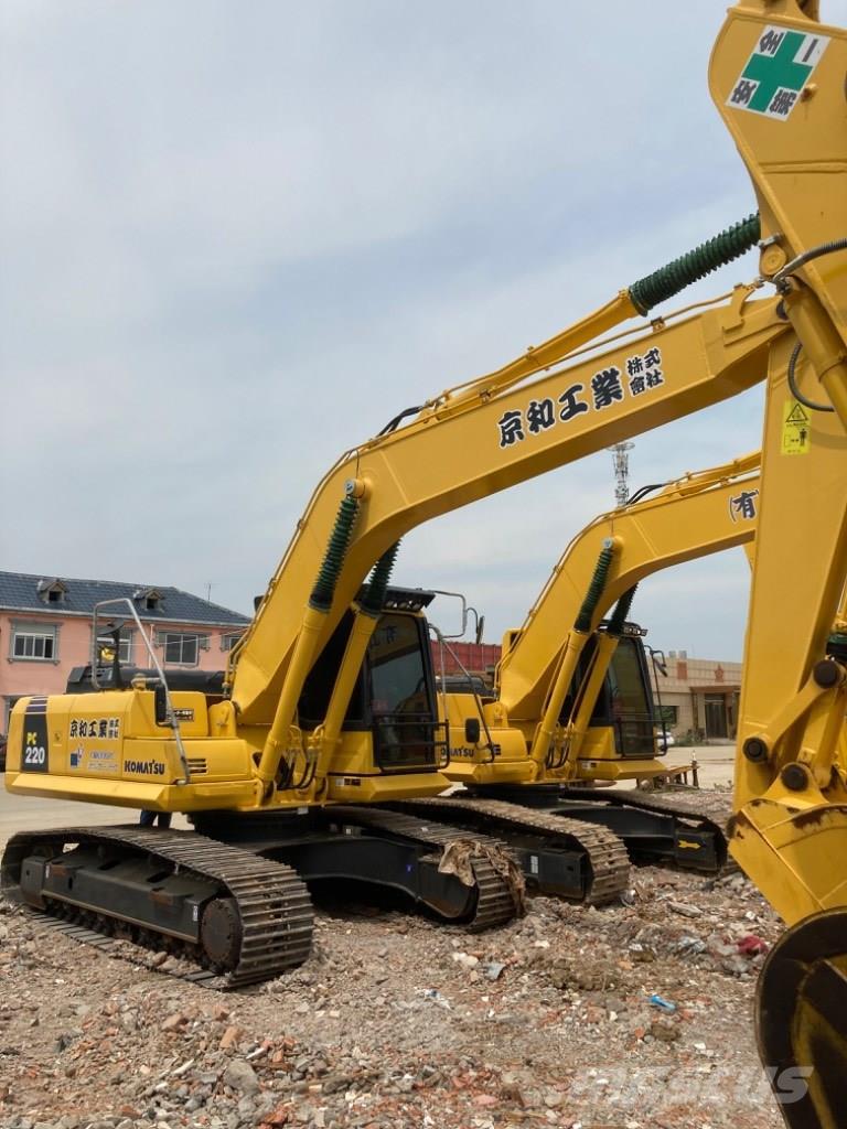 Komatsu PC220-8 Excavadoras sobre orugas