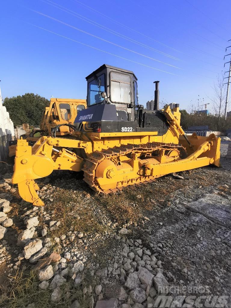 Shantui SD 22 Buldozer sobre oruga