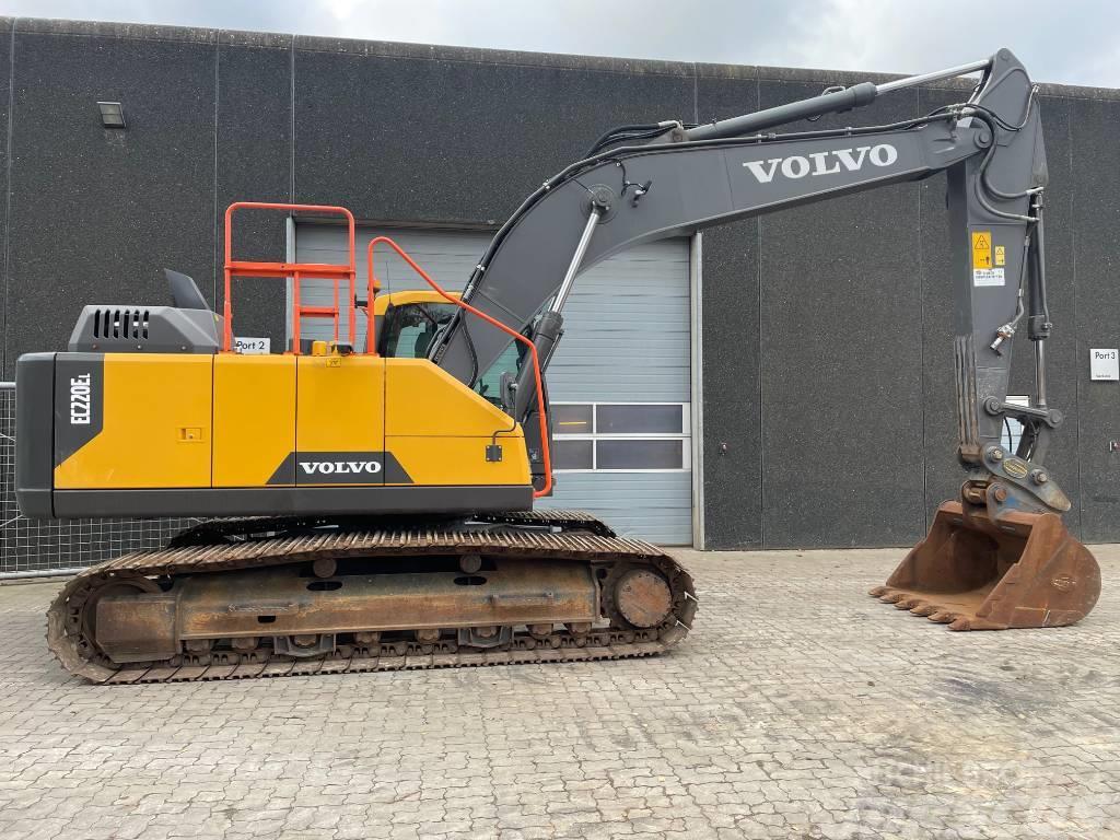 Volvo EC220E Excavadoras sobre orugas