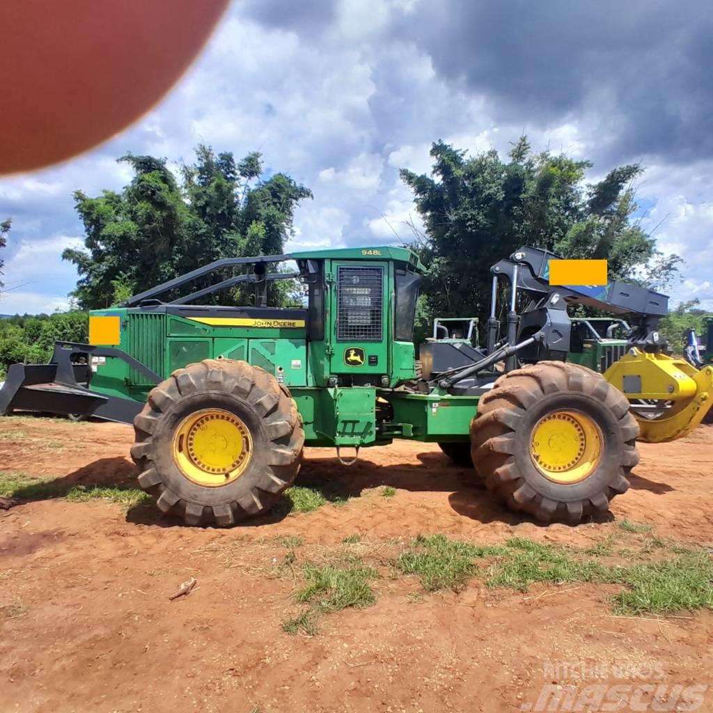 John Deere 948L Otros